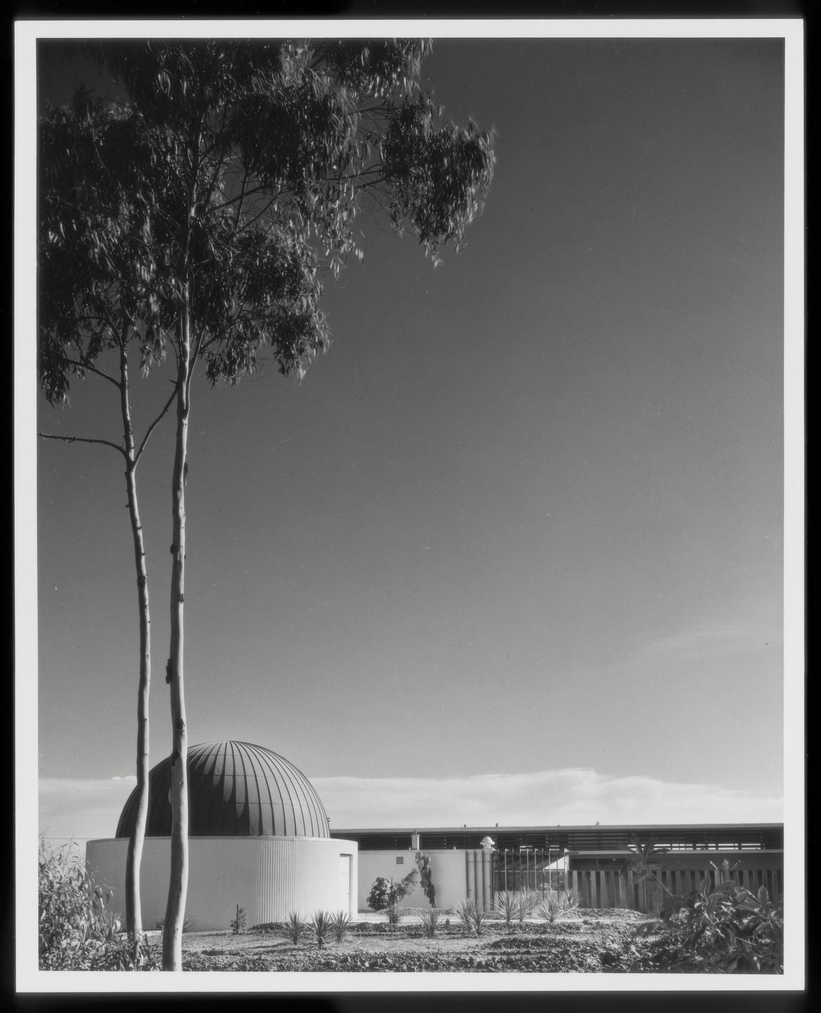 Orange Coast College, Science Building Neutra Institute for Survival