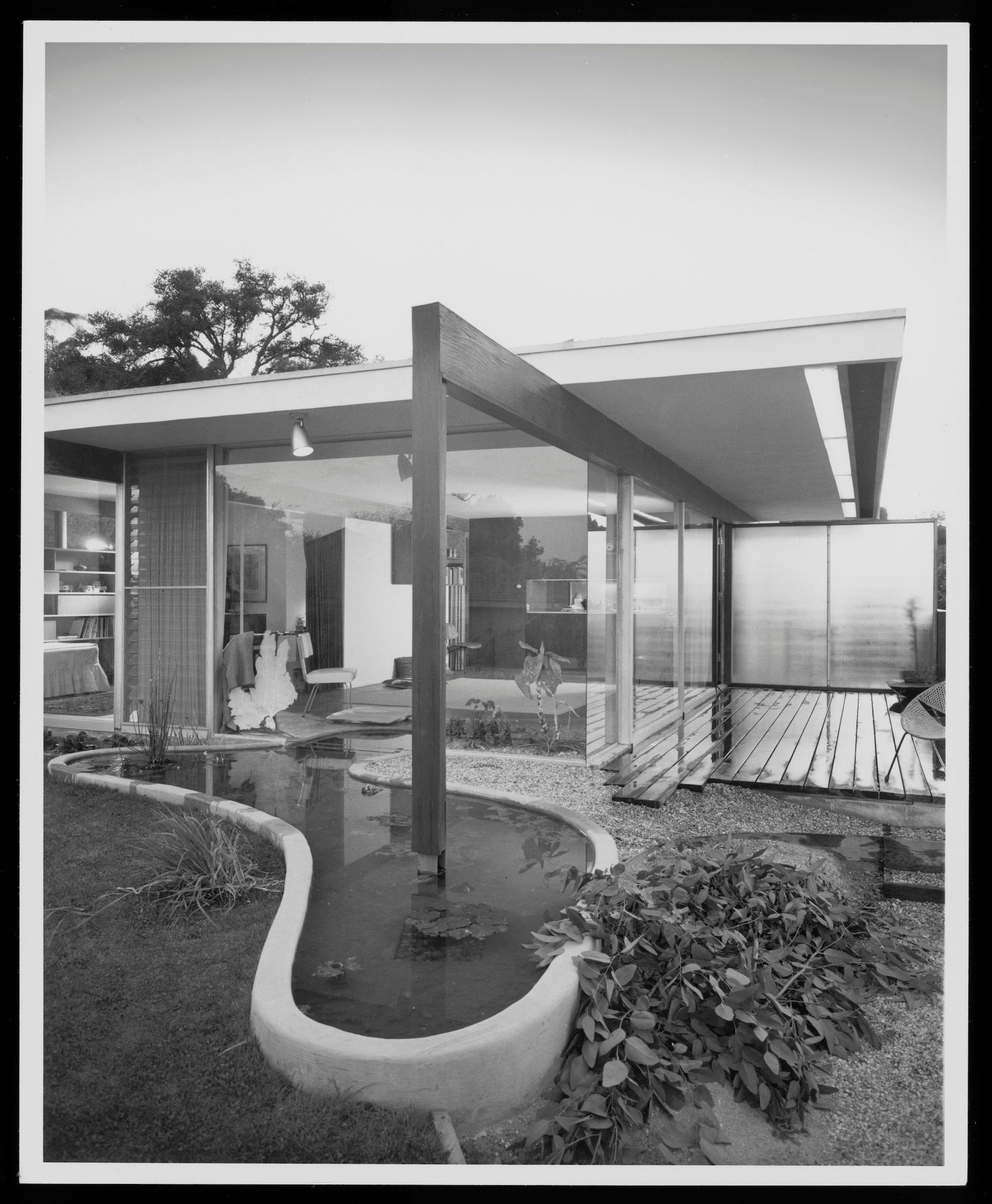 constance-perkins-house-neutra-institute-for-survival-through-design