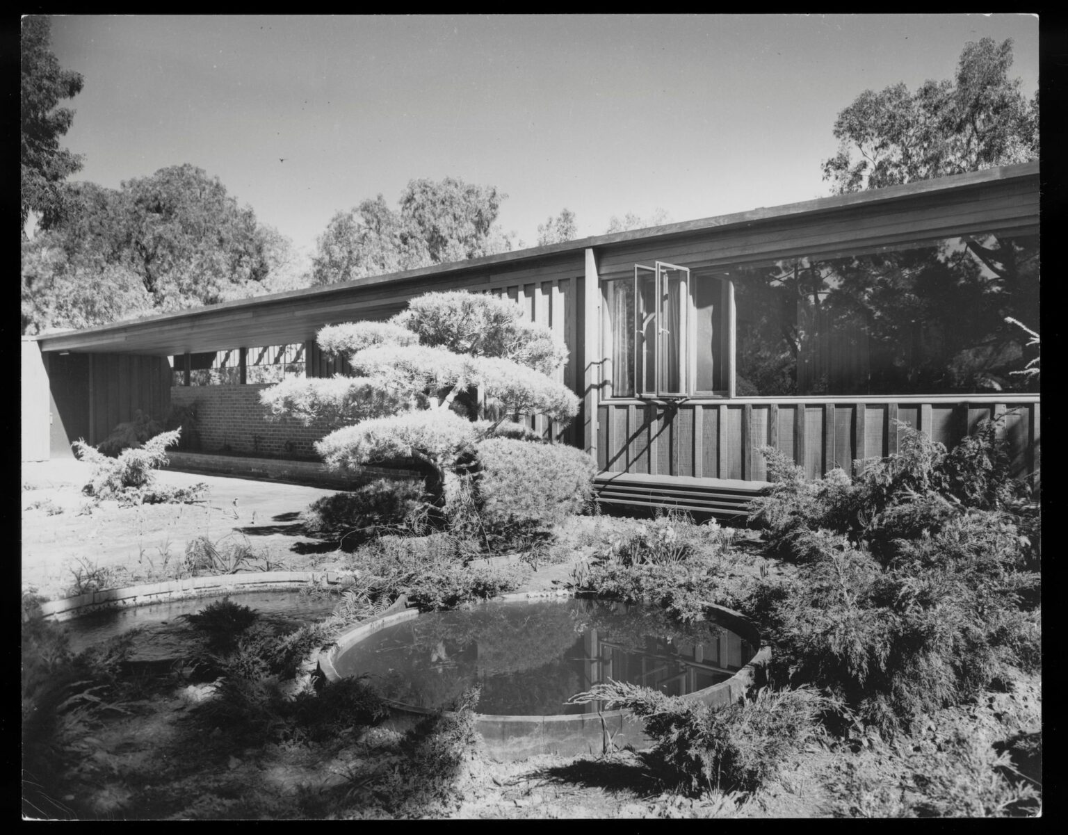 Mr. And Mrs. John B. Nesbitt House - Neutra Institute For Survival ...