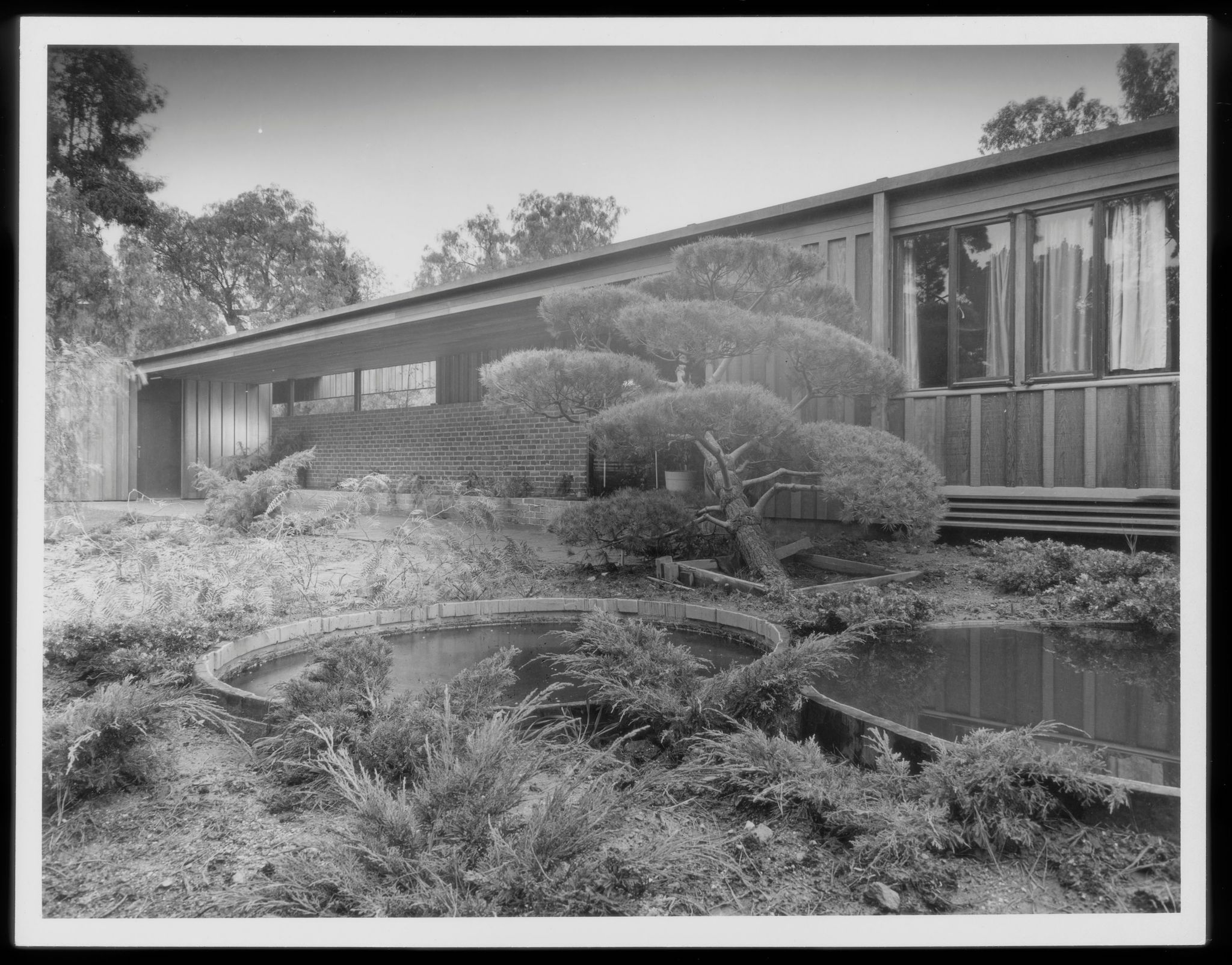 Mr. And Mrs. John B. Nesbitt House - Neutra Institute For Survival ...