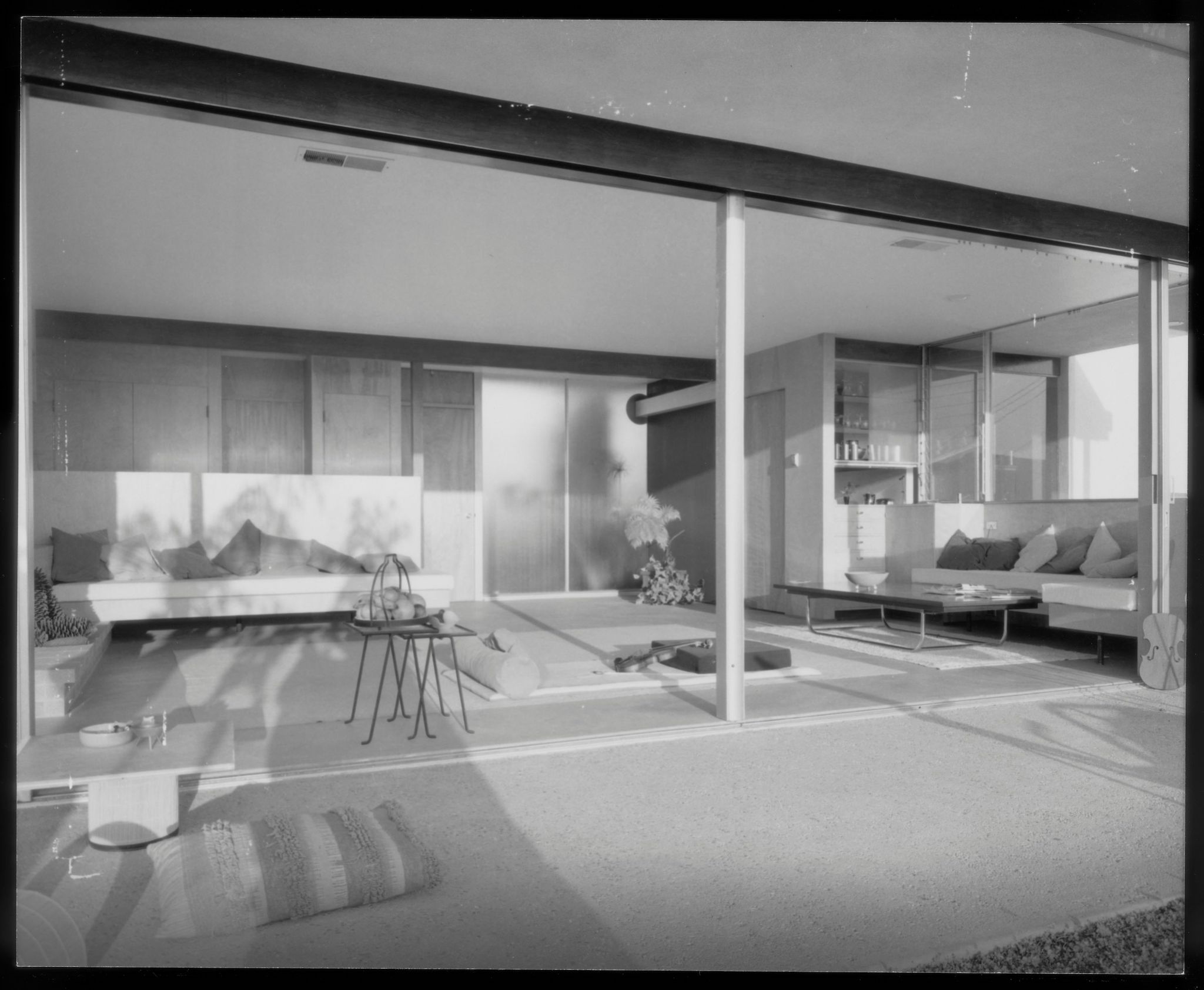 Mrs. Dorothy and Mr. George Serulnic House - Neutra Institute for ...